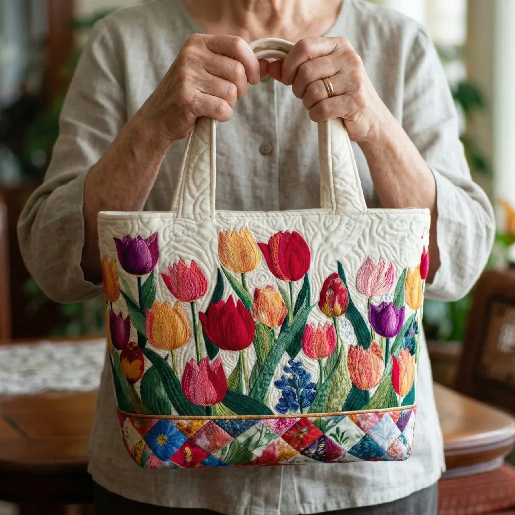 Gepolsterte Tasche - Tulpen Garten